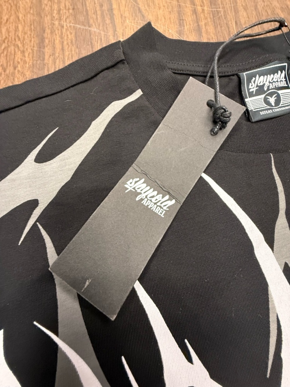 Stay Cold Apparel Men's Oversized Fit Shirt with Tribal Style Graphics NWT - Picture 5 of 11